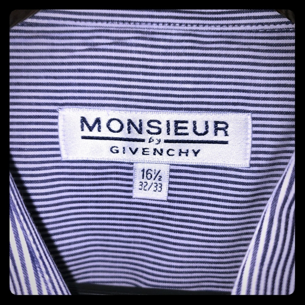 Givenchy - Picture 2 of 5